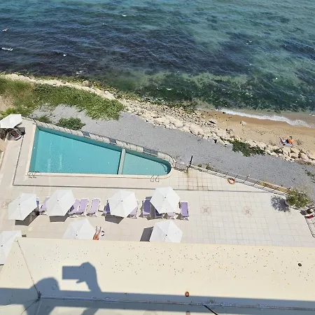 Wake Up By The Sea - Kabakum Apartamento